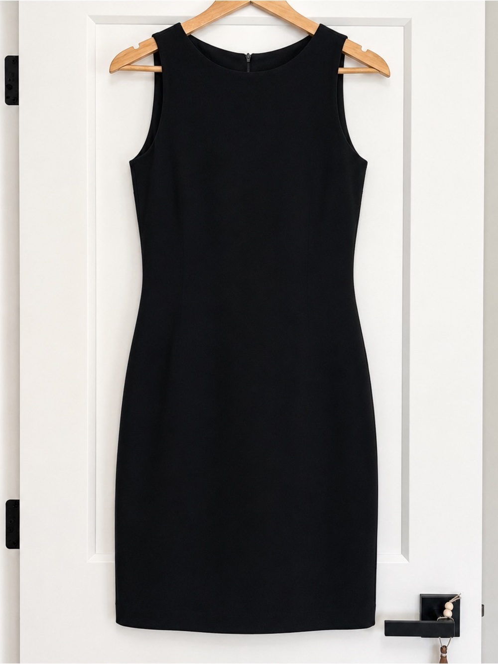 Louben Black Sheath Dress - Size 4 - Fully Lined - Classic Little Black Dress - Picture 3 of 10